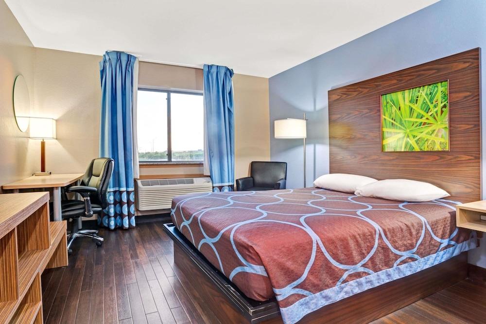 Super 8 By Wyndham Louisville Airport Ngoại thất bức ảnh