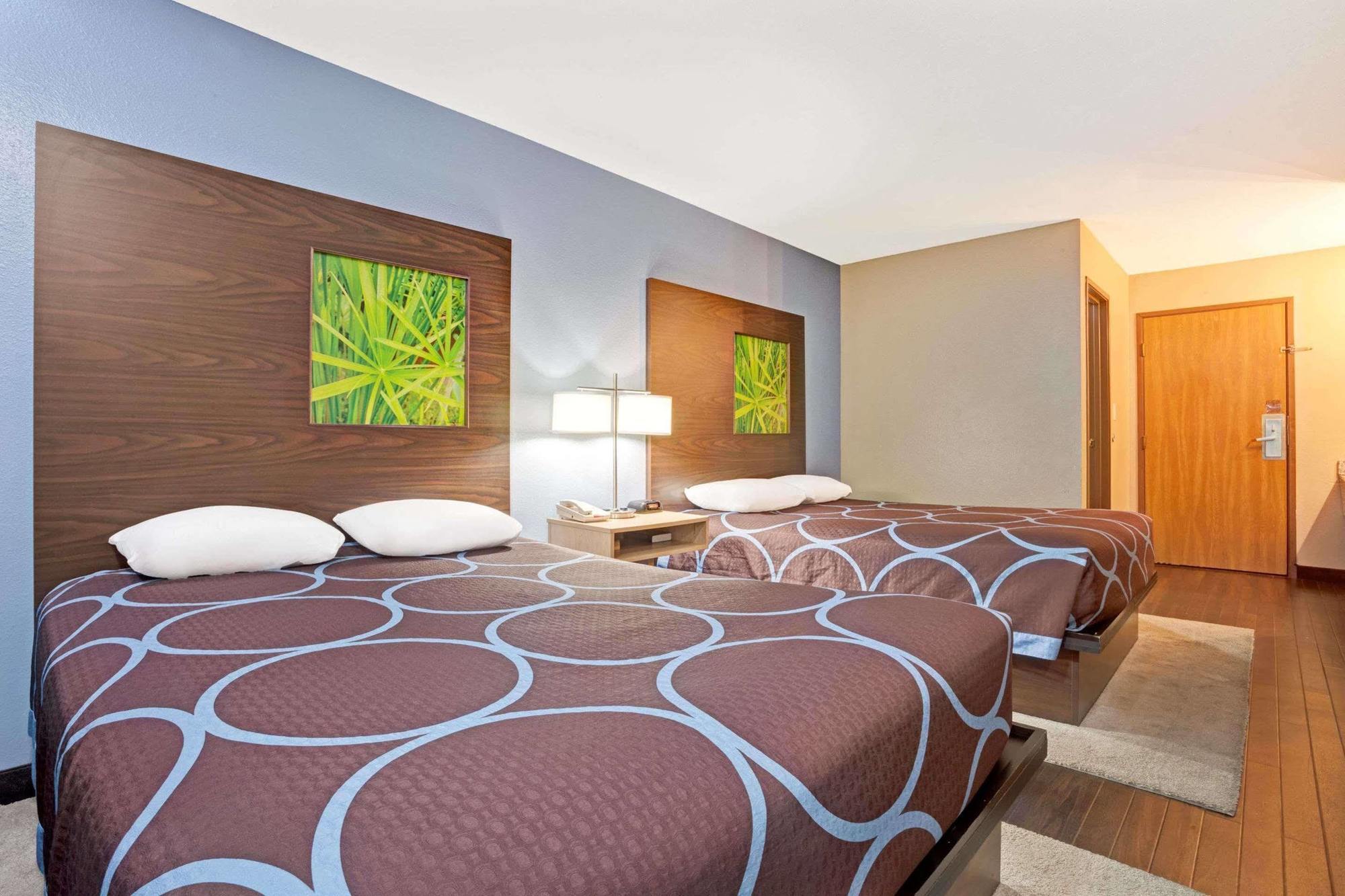Super 8 By Wyndham Louisville Airport Ngoại thất bức ảnh
